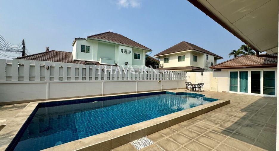 For sale 4 bedrooms house in Bang Lamung, Chonburi