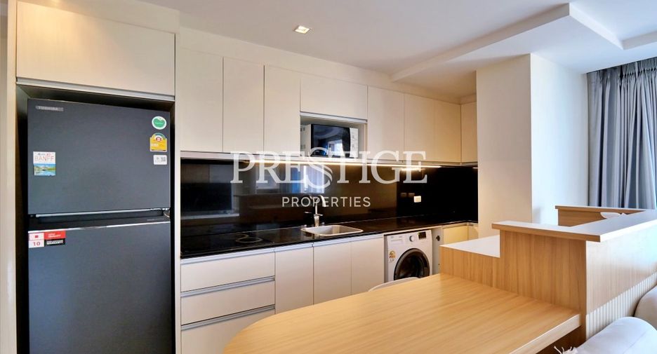 For sale 2 bedrooms condo in Pratumnak, Pattaya