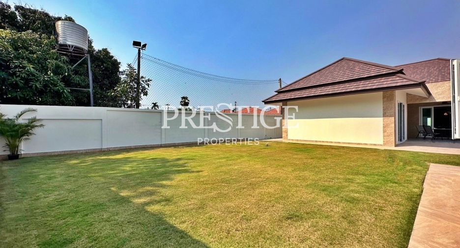 Haus zum Kauf mit 3 Zimmer in Bang Lamung, Chonburi
