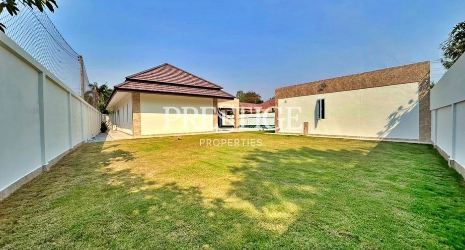 Haus zum Kauf mit 3 Zimmer in Bang Lamung, Chonburi
