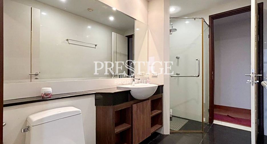 À vendre 2 chambres condo à Bang Lamung, Chonburi