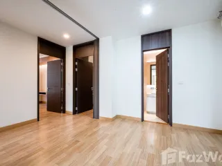 For sale 3 bed condo in Suan Luang, Bangkok