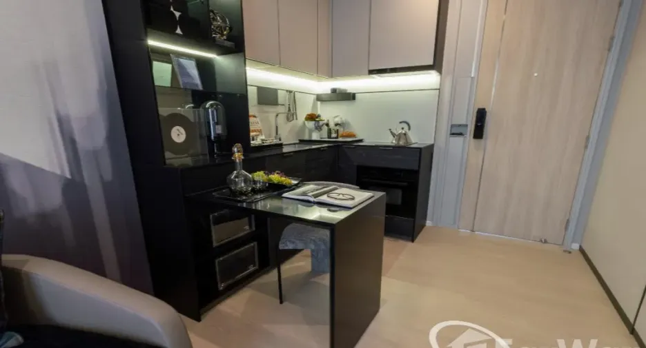 For sale 1 bed condo in Dusit, Bangkok