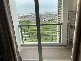 For sale 1 bed condo in Lat Krabang, Bangkok