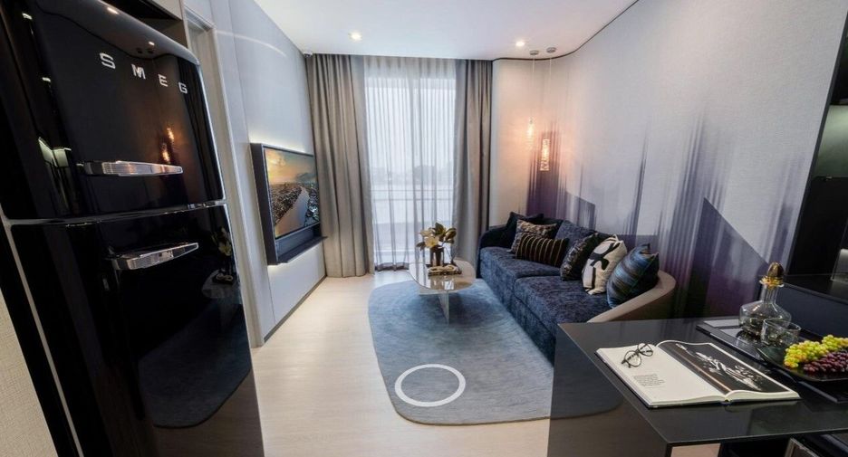 For sale 2 bed condo in Dusit, Bangkok
