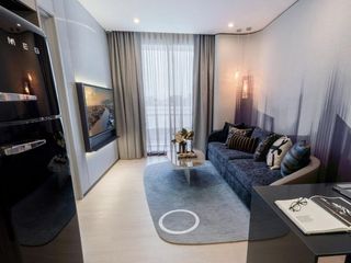 For sale 3 Beds condo in Dusit, Bangkok
