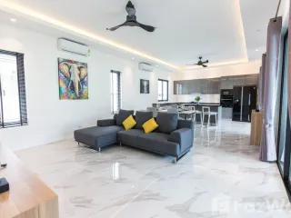 For sale 4 bed villa in Hua Hin, Prachuap Khiri Khan