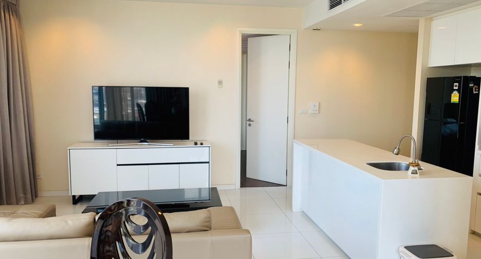 For rent 2 bed condo in Sathon, Bangkok