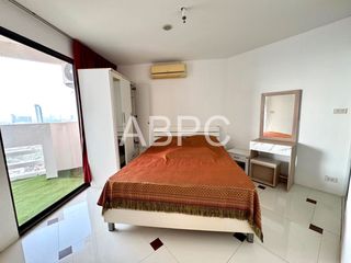 For rent 4 bed condo in Bang Lamung, Chonburi