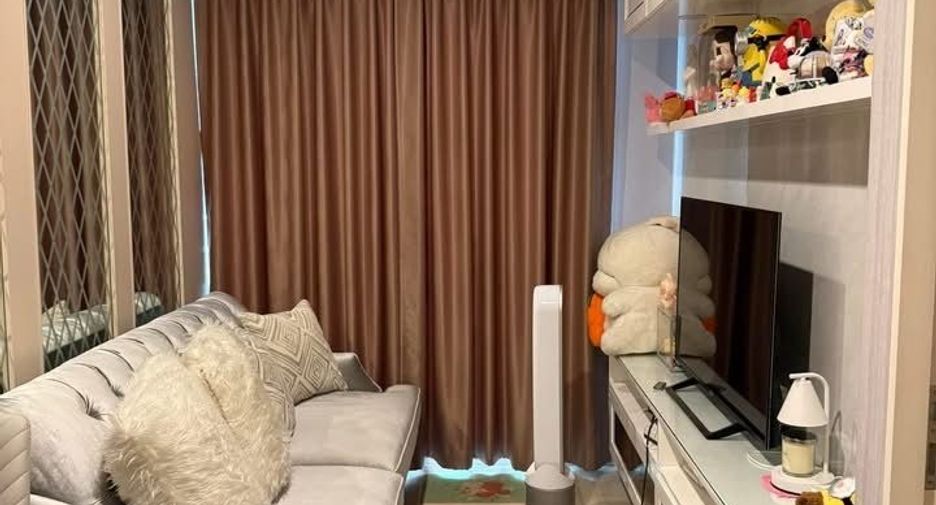 For sale 1 bed condo in Watthana, Bangkok
