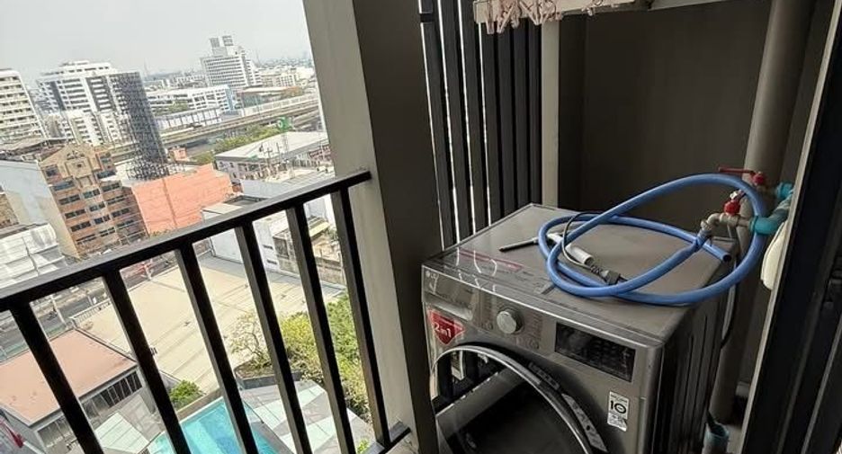 For sale 1 bed condo in Watthana, Bangkok