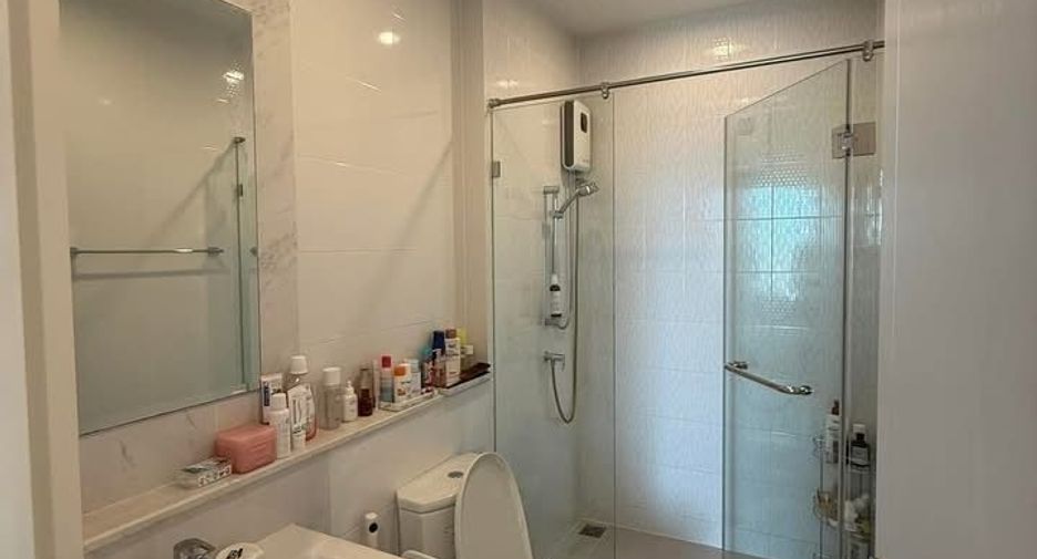 For sale 1 bed condo in Watthana, Bangkok