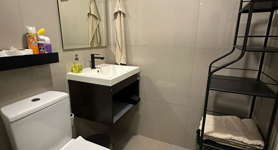For rent 1 Beds condo in Watthana, Bangkok