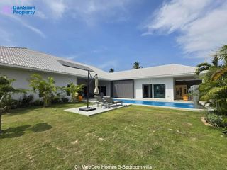For sale 5 bed villa in Hua Hin, Prachuap Khiri Khan