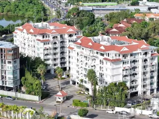 For sale 2 bed condo in Kathu, Phuket