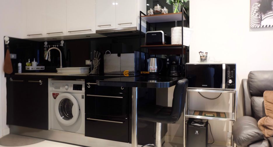 For rent and for sale 1 bed condo in Bang Lamung, Chonburi