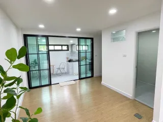 For sale 4 bed townhouse in Mueang Nonthaburi, Nonthaburi