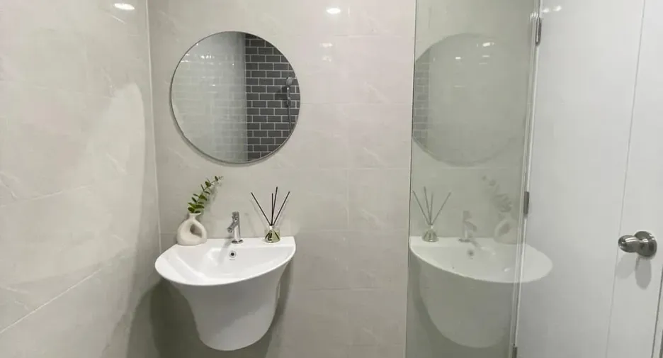 For sale 4 bed townhouse in Mueang Nonthaburi, Nonthaburi