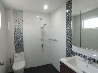 For sale そして for rent 5 Beds office in Lat Phrao, Bangkok