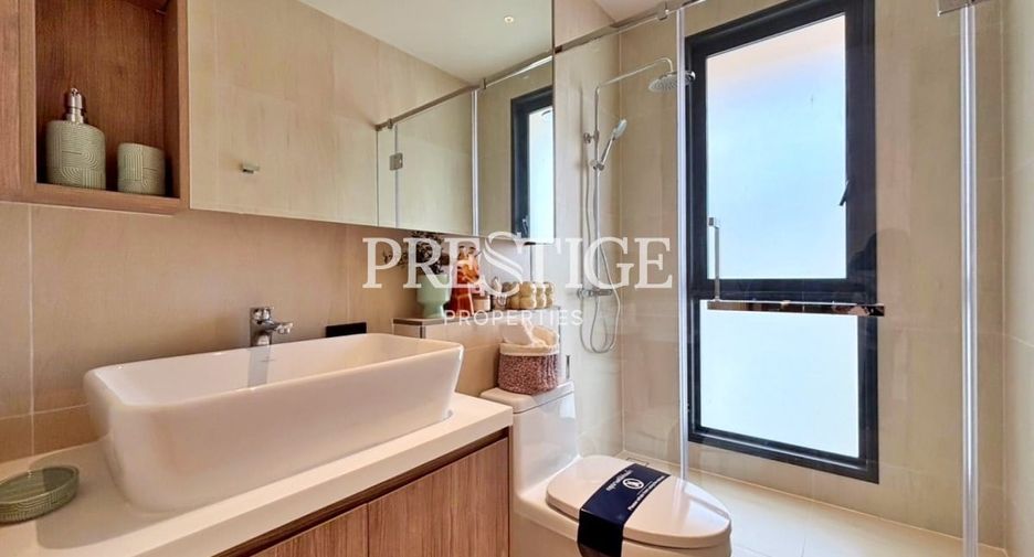 For sale 4 bedrooms house in Bang Lamung, Chonburi