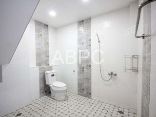 For sale 5 bed house in Ko Chang, Trat