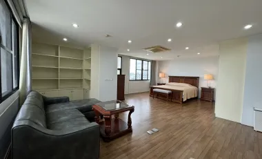 For rent 3 bed condo in Mueang Nonthaburi, Nonthaburi