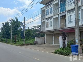 For sale 4 bed retail Space in Mae Sot, Tak