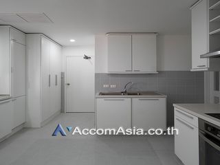 For rent 2 bed condo in Yan Nawa, Bangkok