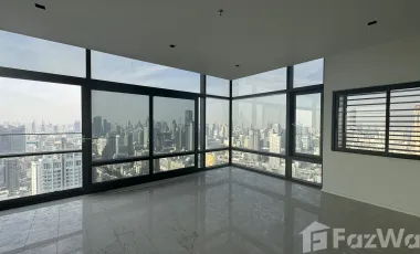 For sale 3 bed condo in Watthana, Bangkok