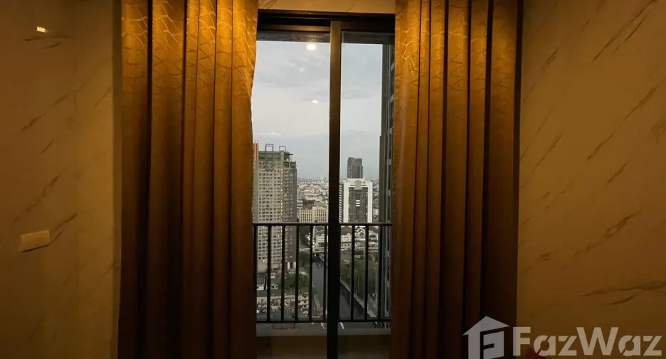 For rent 1 bed condo in Watthana, Bangkok