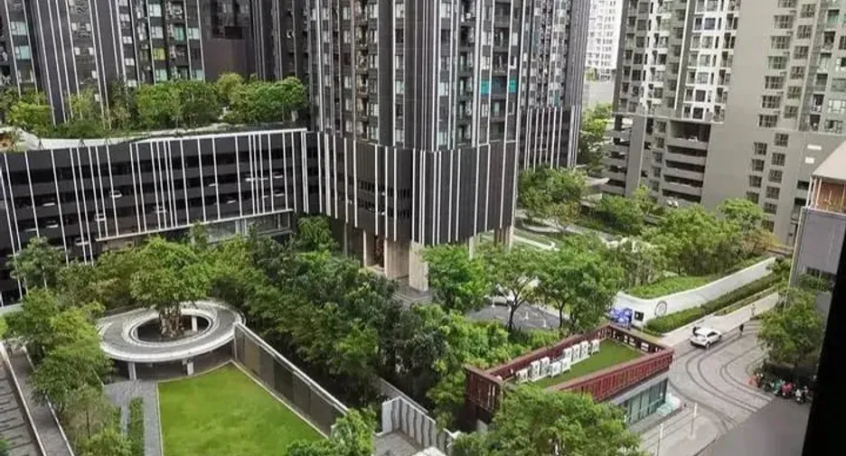 For rent 1 bed condo in Huai Khwang, Bangkok