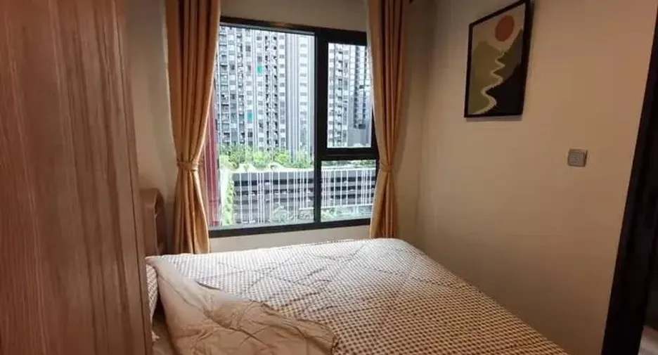 For rent 1 bed condo in Huai Khwang, Bangkok