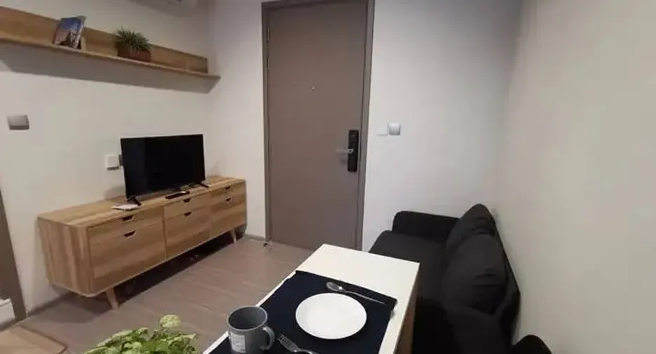 For rent 1 bed condo in Huai Khwang, Bangkok