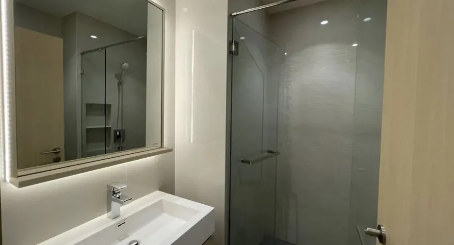 For rent 1 Beds condo in Watthana, Bangkok