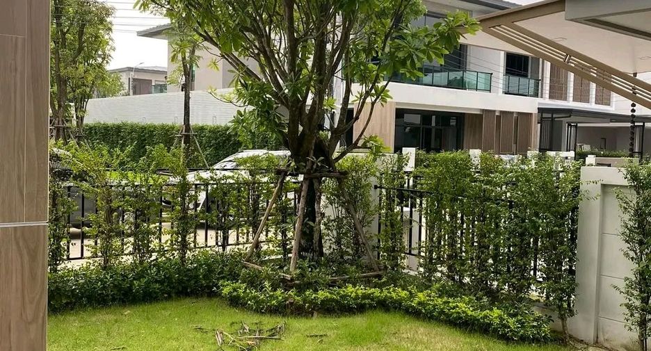 For sale 4 bed house in Pak Kret, Nonthaburi