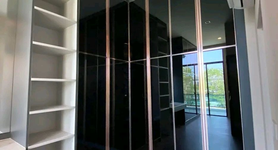For sale 4 bed house in Pak Kret, Nonthaburi