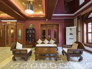 For sale 21 bed hotel in Mueang Chiang Mai, Chiang Mai