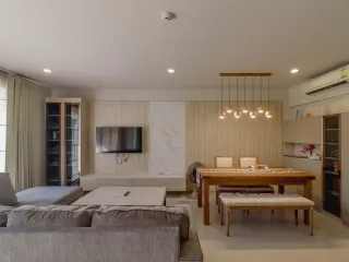 For rent 2 bed condo in Cha Am, Phetchaburi