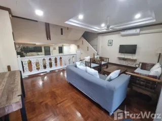 For rent 4 bed townhouse in Hua Hin, Prachuap Khiri Khan