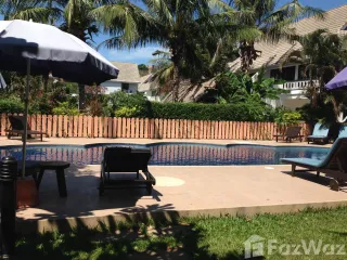 For rent 4 bed townhouse in Hua Hin, Prachuap Khiri Khan