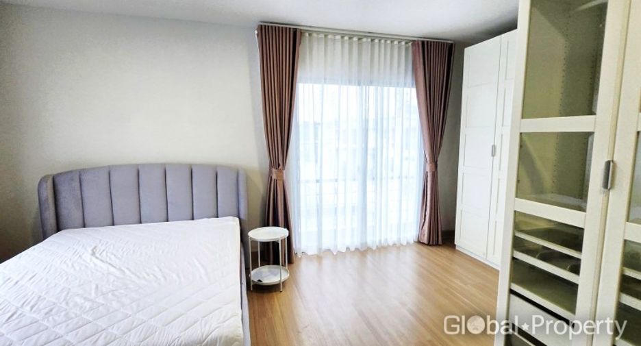 For sale 3 bedrooms house in Si Racha, Chonburi