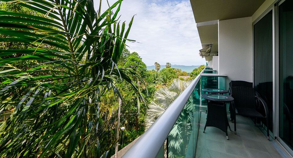 For sale 3 bedrooms condo in North Pattaya, Pattaya