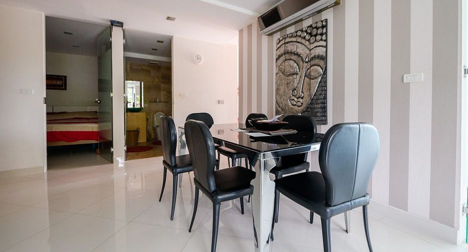 For sale 3 bedrooms condo in North Pattaya, Pattaya