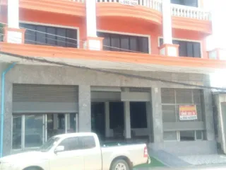 For rent 2 bed retail Space in Wang Nam Yen, Sa Kaeo