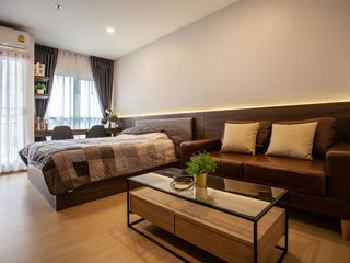 For sale スタジオ condo in Huai Khwang, Bangkok