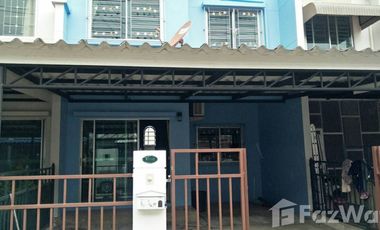 For rent 4 Beds townhouse in Lam Luk Ka, Pathum Thani
