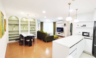 For sale 2 bed condo in Huai Khwang, Bangkok