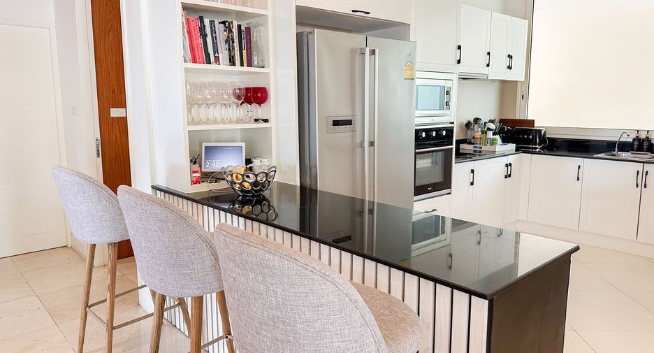 For rent 4 Beds condo in Thalang, Phuket