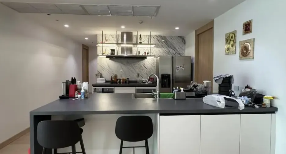 Condo en alquiler de 2 habitaciones en Sathon, Bangkok