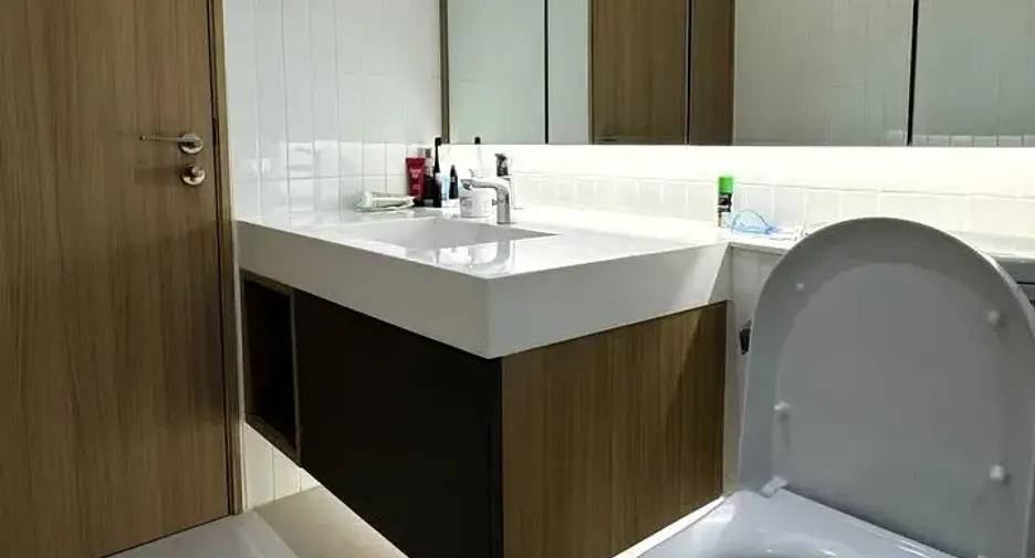Condo en alquiler de 2 habitaciones en Sathon, Bangkok